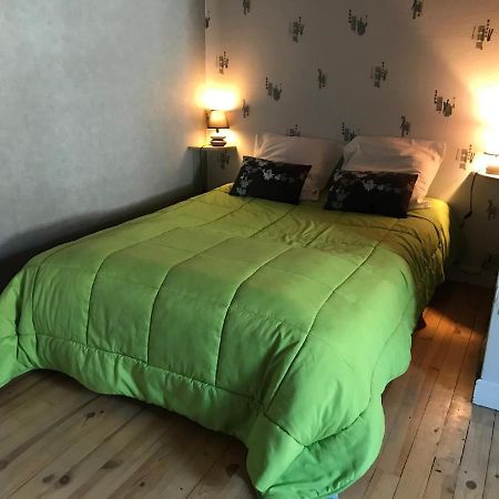 Gite Chez Regine Marcenat  외부 사진